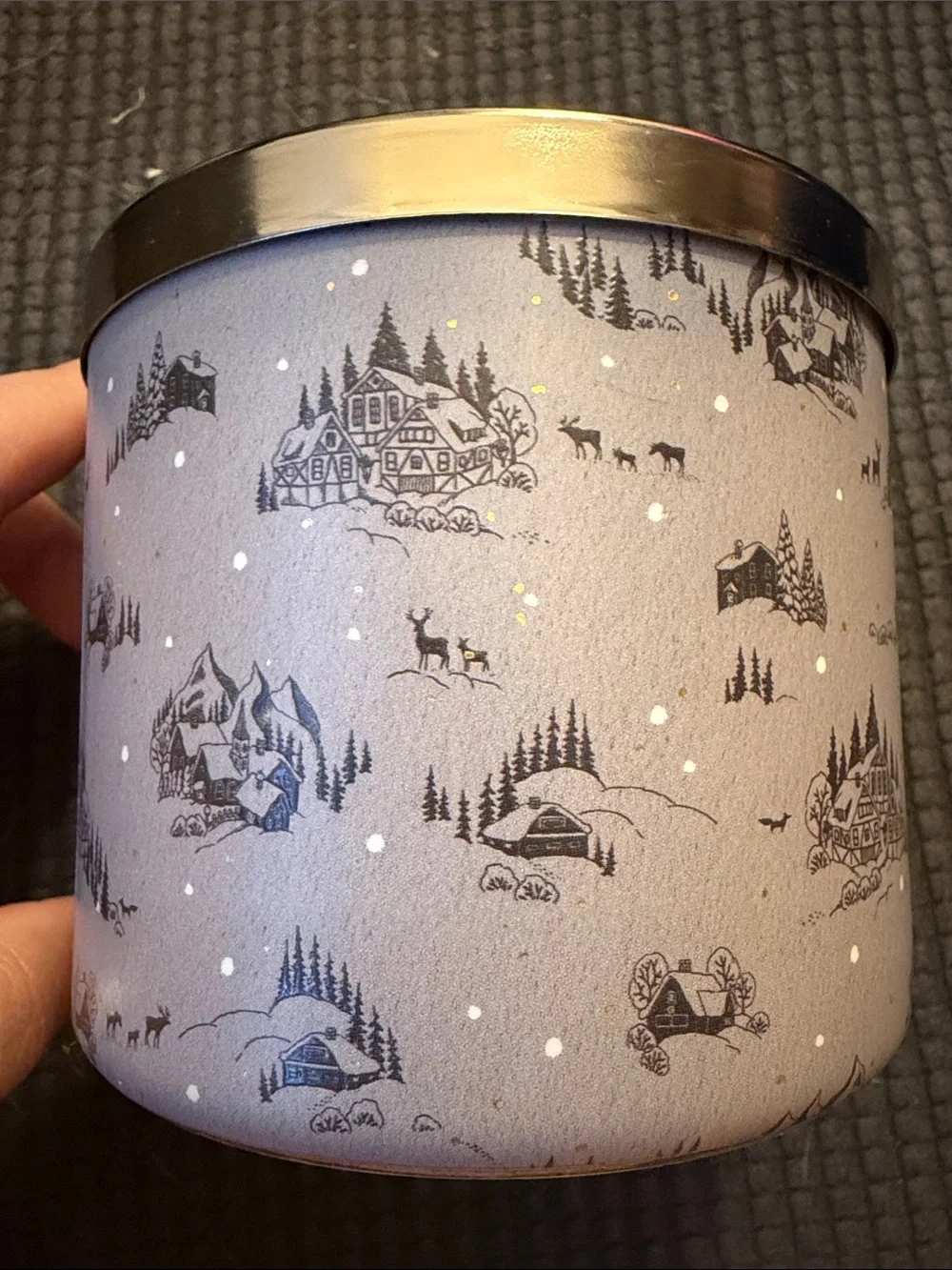Bath & Body Works Marshmallow Fireside Candle - Picture 6 of 6